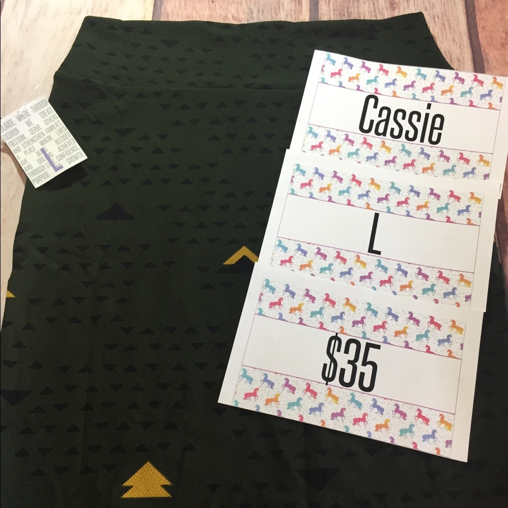 Cassie skirt